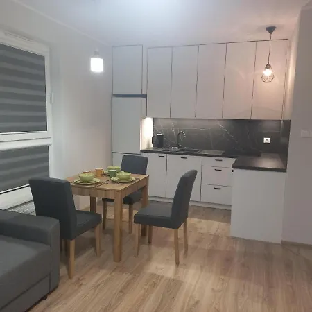 Apartament Z Garazem *
