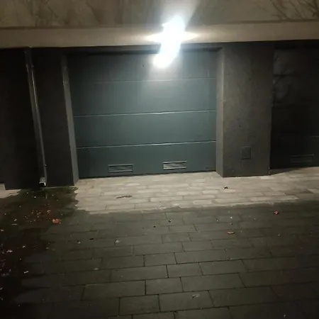 Apartament Z Garazem